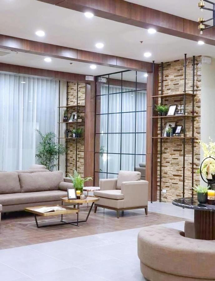 Luxury Suites At Brenthill Baguio City Exteriör bild