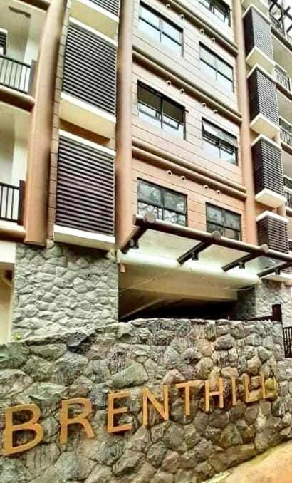 Luxury Suites At Brenthill Baguio City Exteriör bild