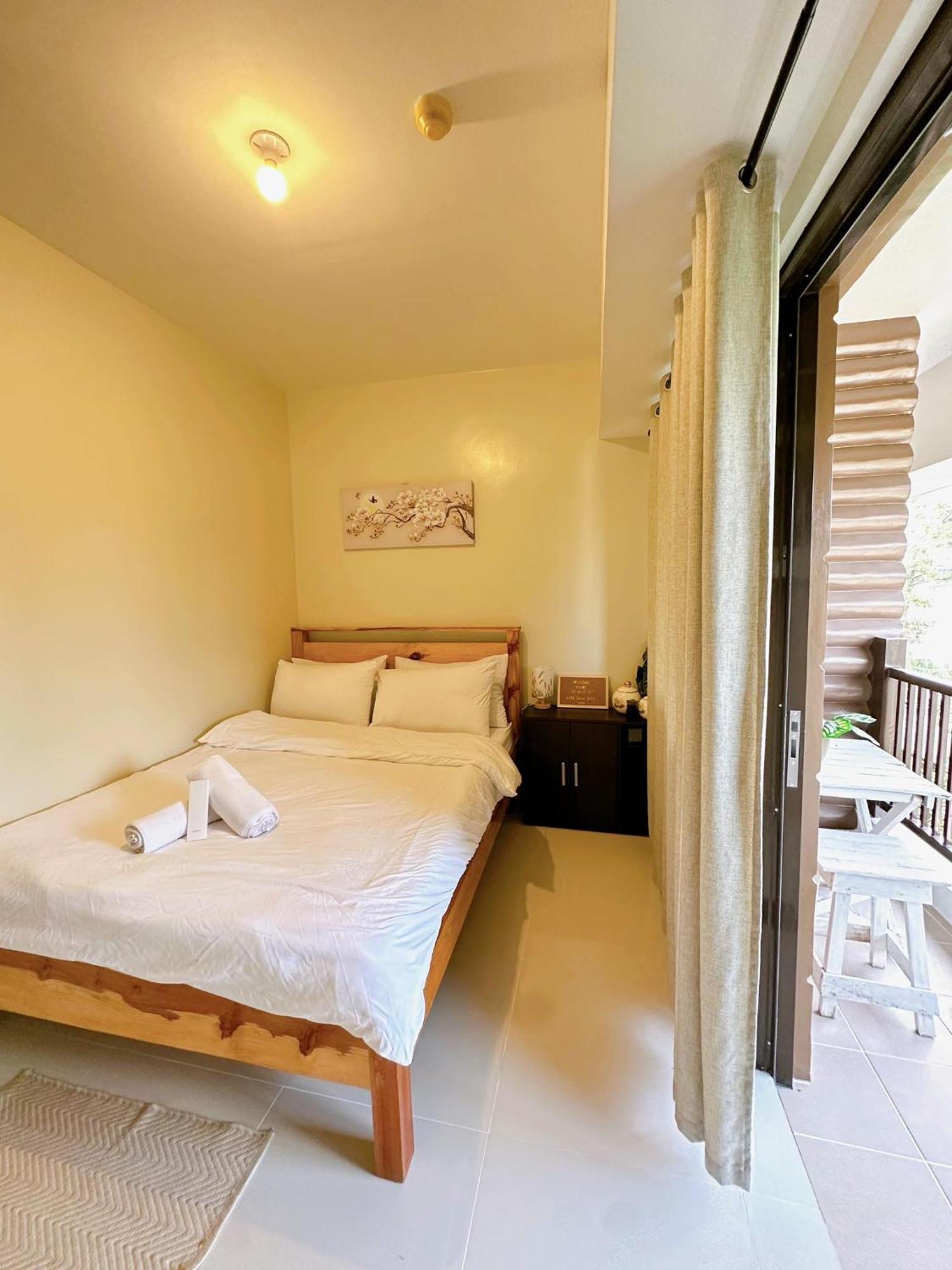 Luxury Suites At Brenthill Baguio City Exteriör bild