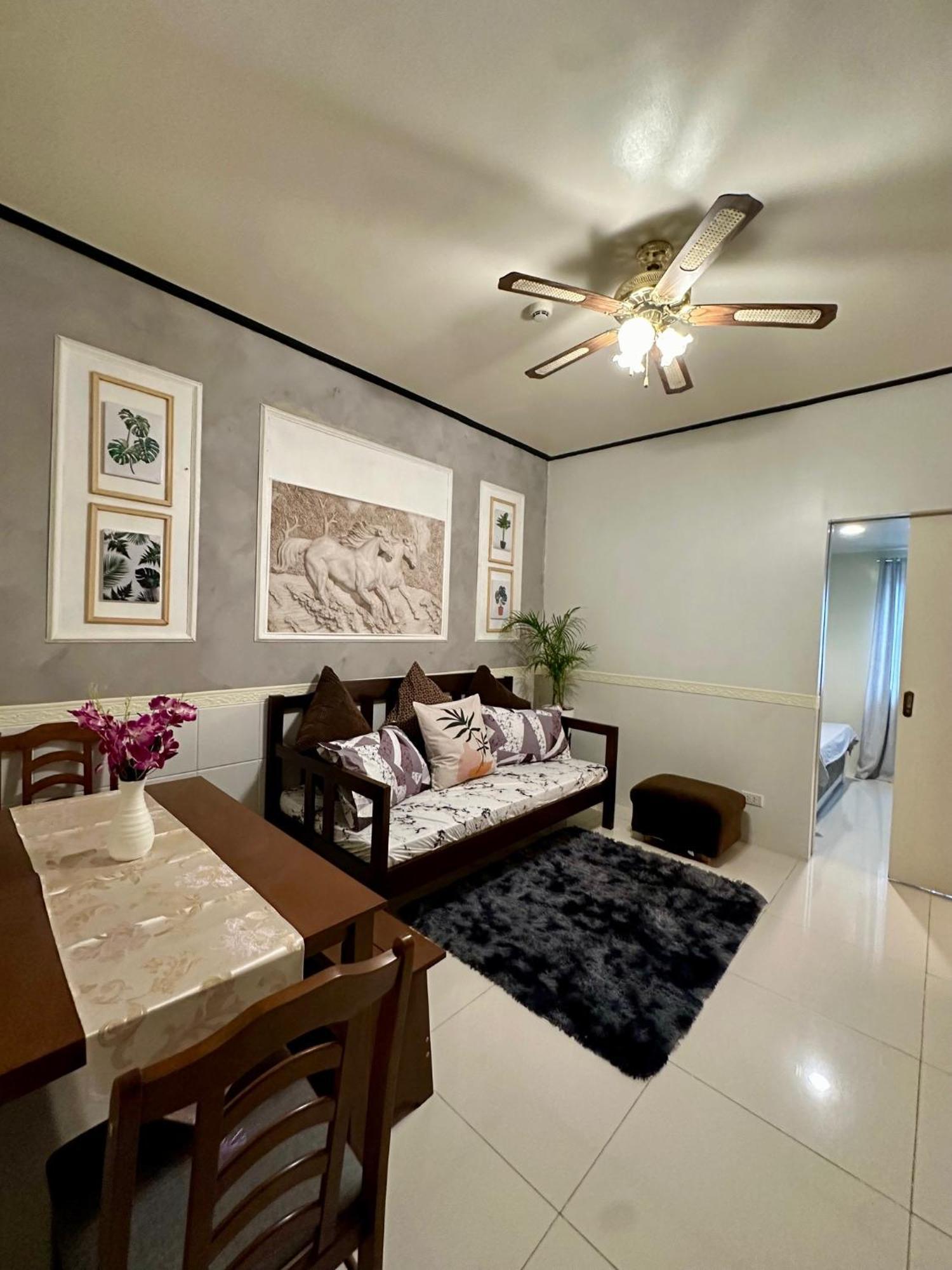 Luxury Suites At Brenthill Baguio City Exteriör bild